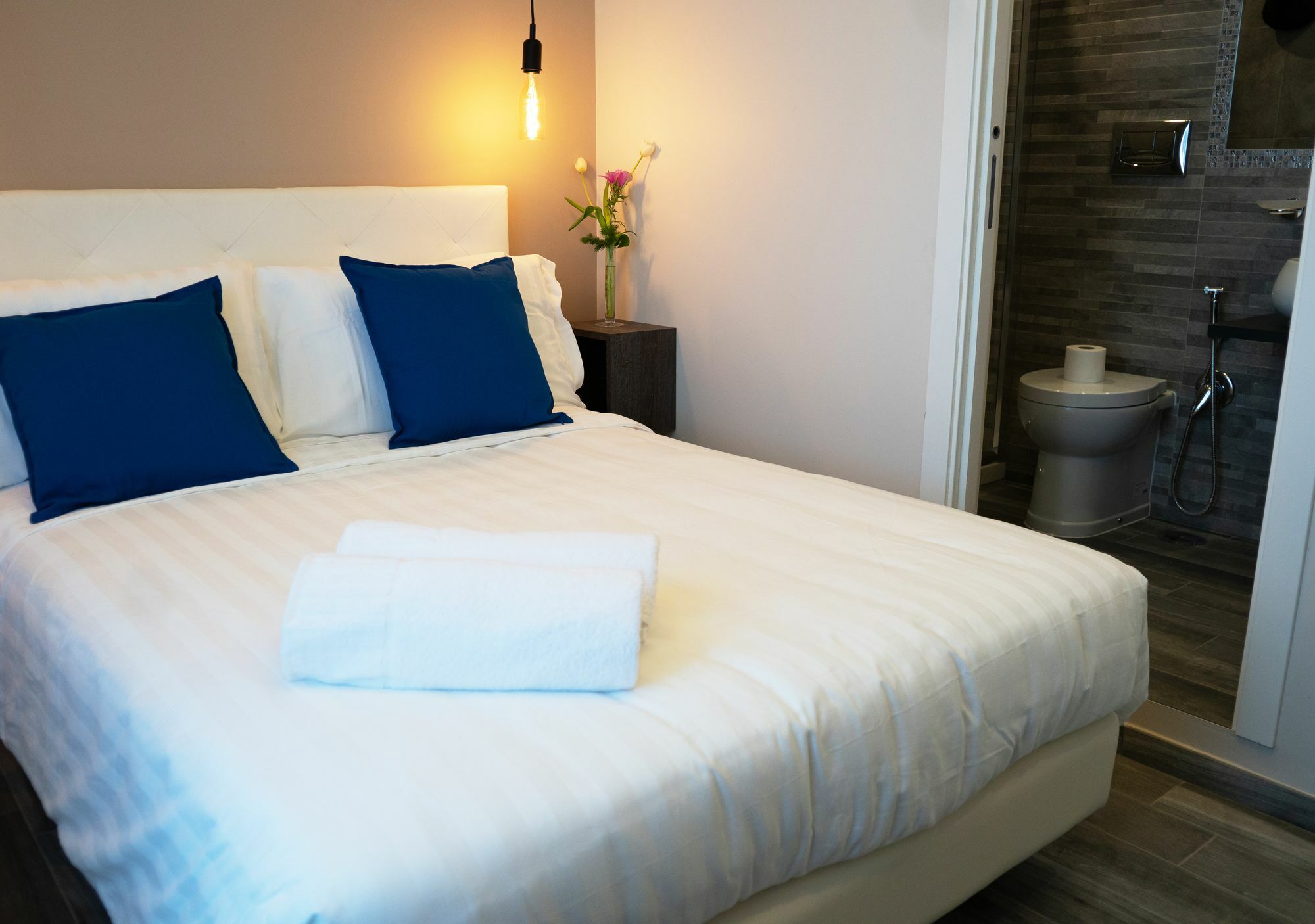 Piazza Bologna Little Suites Rom Exteriör bild