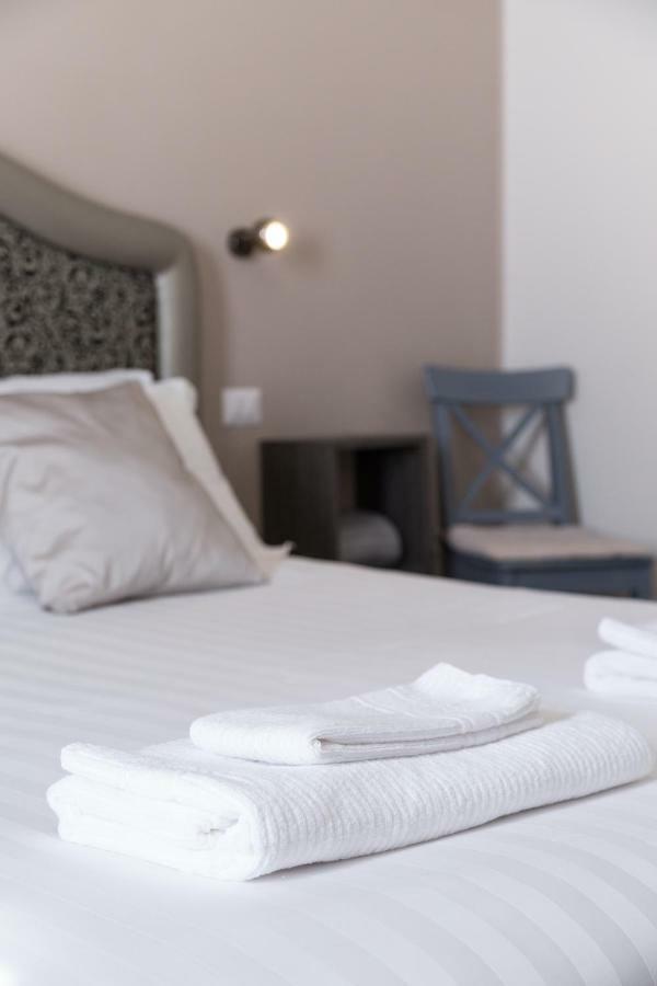 Piazza Bologna Little Suites Rom Exteriör bild